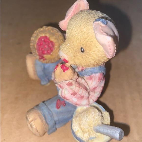 This Little Piggy~Enesco Figurine "Don't Worry Be Sloppy" 1996 by Mary Rhyner - Picture 5 of 6